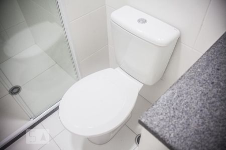 Apartamento para alugar com 29m², 1 quarto e sem vagaDetalhe do banheiro