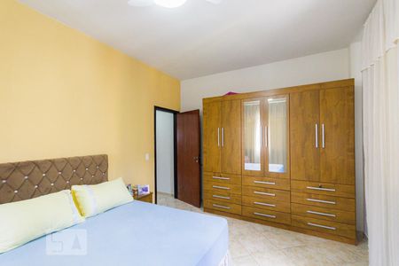 Casa à venda com 200m², 3 quartos e 2 vagasQuarto 3