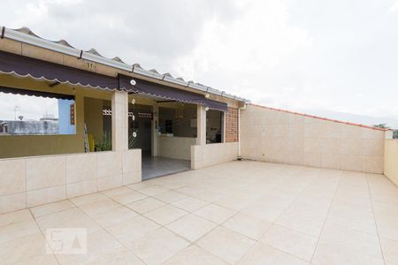 Casa à venda com 200m², 3 quartos e 2 vagasTerraço