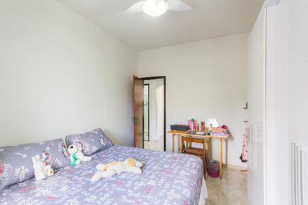 Casa à venda com 200m², 3 quartos e 2 vagasQuarto 2