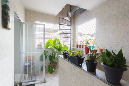 Casa à venda com 200m², 3 quartos e 2 vagasEntrada