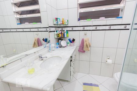Casa à venda com 200m², 3 quartos e 2 vagasBanheiro Social