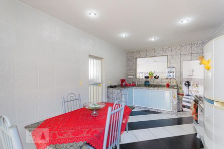 Casa à venda com 200m², 3 quartos e 2 vagasCozinha e Copa