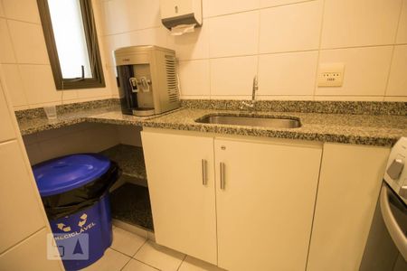 Apartamento à venda com 147m², 3 quartos e 3 vagas Apartamento à venda com 147m², 3 quartos e 3 vagasSalão de Festas