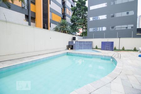 Apartamento à venda com 147m², 3 quartos e 3 vagas Apartamento à venda com 147m², 3 quartos e 3 vagasPiscina
