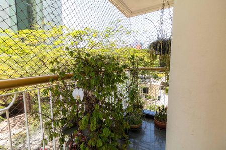 Apartamento à venda com 147m², 3 quartos e 3 vagas Apartamento à venda com 147m², 3 quartos e 3 vagasVaranda da Suíte 3