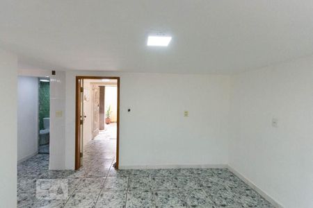 Studio para alugar com 33m², 1 quarto e sem vagaKitnet