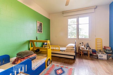 Casa à venda com 362m², 4 quartos e 2 vagasQuarto 2