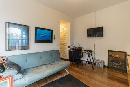 Casa à venda com 362m², 4 quartos e 2 vagasSuíte 1 