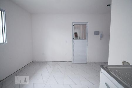 cozinha / sala de casa para alugar com 1 quarto, 30m² em Jardim do Tiro, São Paulo