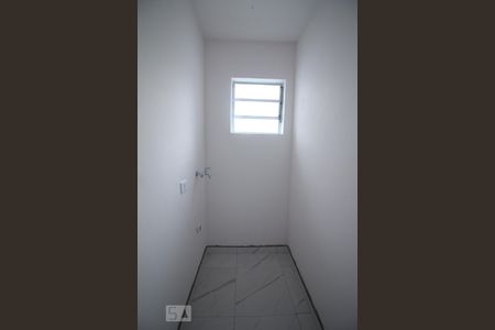 area de serviço de casa para alugar com 1 quarto, 30m² em Jardim do Tiro, São Paulo