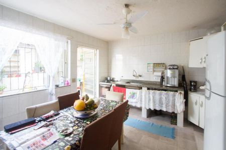 Casa à venda com 82m², 2 quartos e 1 vagaCozinha