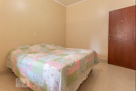 Casa para alugar com 240m², 4 quartos e 3 vagas Casa para alugar com 240m², 4 quartos e 3 vagasQuarto 2