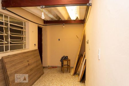 Casa à venda com 120m², 2 quartos e 2 vagas Casa à venda com 120m², 2 quartos e 2 vagasQuintal / Área de serviço