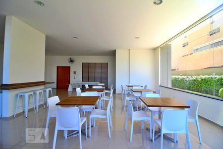 Apartamento à venda com 98m², 3 quartos e 2 vagasSalão de Festas