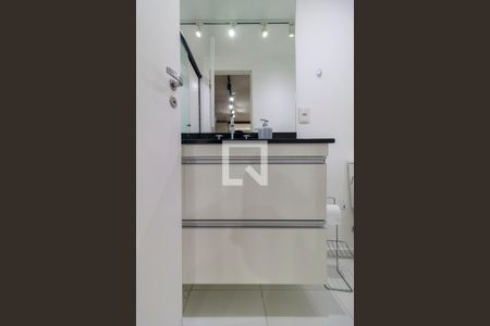 Studio para alugar com 35m², 1 quarto e 1 vaga Studio para alugar com 35m², 1 quarto e 1 vagaBanheiro