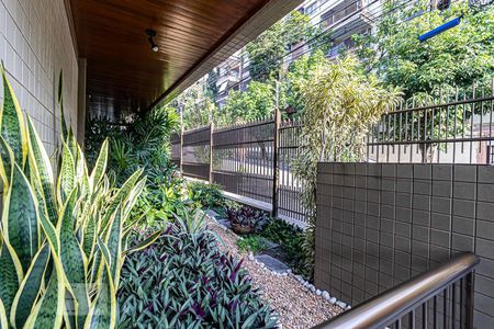 Apartamento para alugar com 90m², 2 quartos e 1 vaga Apartamento para alugar com 90m², 2 quartos e 1 vagaPortaria