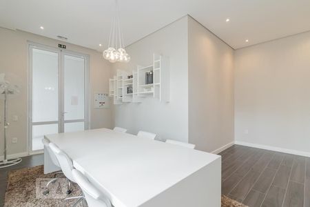 Apartamento à venda com 83m², 2 quartos e 2 vagas Apartamento à venda com 83m², 2 quartos e 2 vagasCooworking