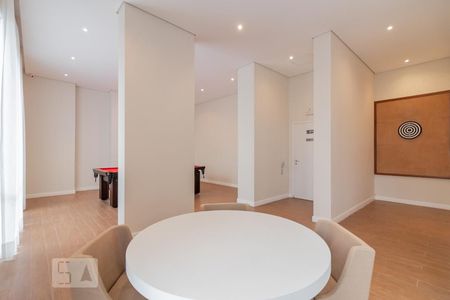 Apartamento à venda com 83m², 2 quartos e 2 vagas Apartamento à venda com 83m², 2 quartos e 2 vagasSalão de jogos