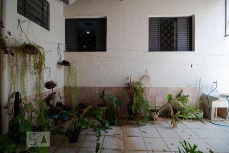 Casa à venda com 160m², 3 quartos e sem vaga Casa à venda com 160m², 3 quartos e sem vagaQuintal