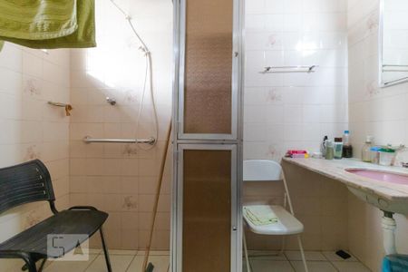 Casa à venda com 160m², 3 quartos e sem vaga Casa à venda com 160m², 3 quartos e sem vagaBanheiro