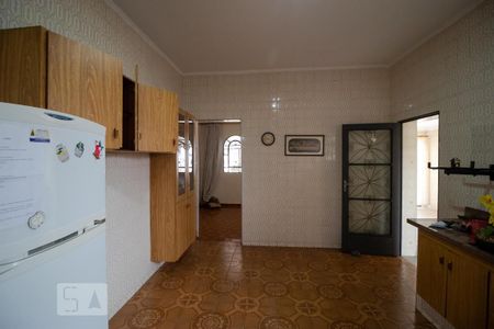 Casa à venda com 160m², 3 quartos e sem vaga Casa à venda com 160m², 3 quartos e sem vagaCozinha