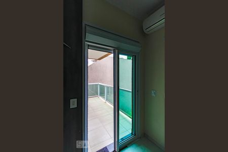 Casa à venda com 316m², 3 quartos e 6 vagas Casa à venda com 316m², 3 quartos e 6 vagasVaranda da Suíte