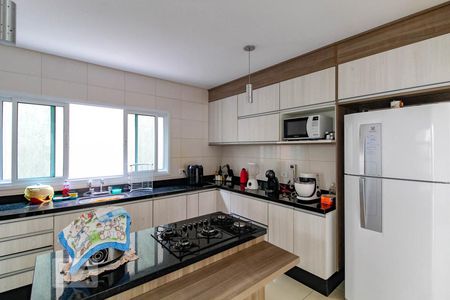 Casa à venda com 316m², 3 quartos e 6 vagas Casa à venda com 316m², 3 quartos e 6 vagasCozinha