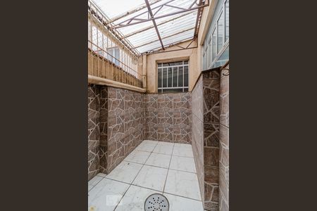 Apartamento à venda com 100m², 2 quartos e sem vagaÁrea de serviço