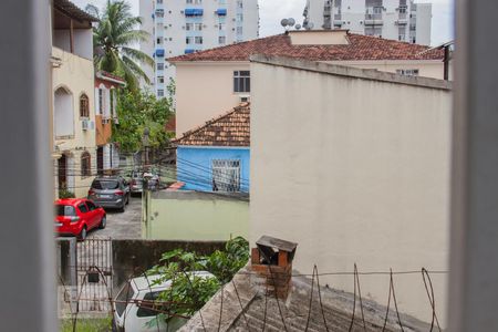 Casa à venda com 242m², 5 quartos e 2 vagasSuíte (2º Piso) - Janela