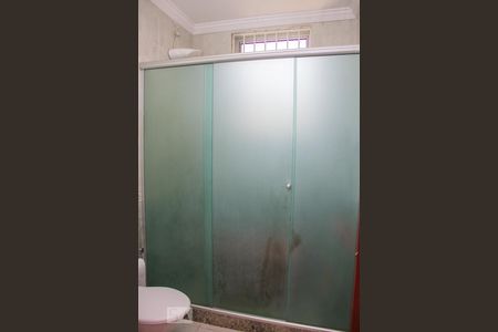 Casa à venda com 242m², 5 quartos e 2 vagasBanheiro Social