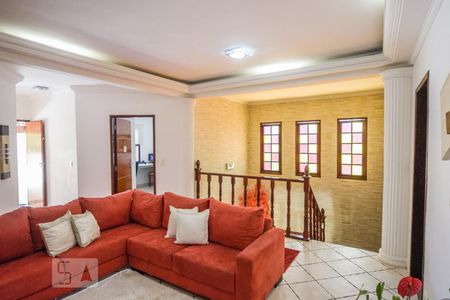 Casa à venda com 400m², 4 quartos e 5 vagasSala de TV
