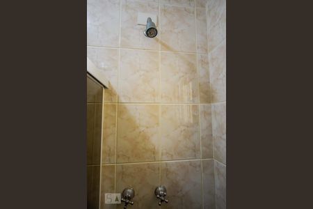 Casa à venda com 400m², 4 quartos e 5 vagasSuíte 2