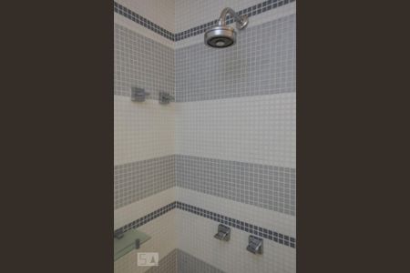 Apartamento para alugar com 175m², 2 quartos e sem vaga Apartamento para alugar com 175m², 2 quartos e sem vagaBanheiro