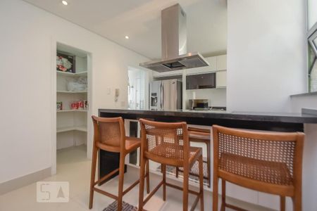Apartamento para alugar com 175m², 2 quartos e sem vaga Apartamento para alugar com 175m², 2 quartos e sem vagaCozinha