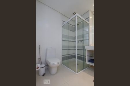 Apartamento para alugar com 175m², 2 quartos e sem vaga Apartamento para alugar com 175m², 2 quartos e sem vagaBanheiro