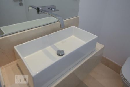 Apartamento para alugar com 175m², 2 quartos e sem vaga Apartamento para alugar com 175m², 2 quartos e sem vagaLavabo