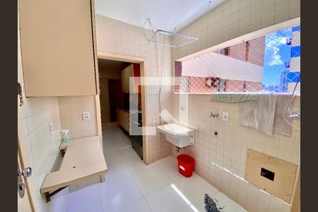 Apartamento para alugar com 168m², 3 quartos e 2 vagas Apartamento para alugar com 168m², 3 quartos e 2 vagasÁrea de Serviço