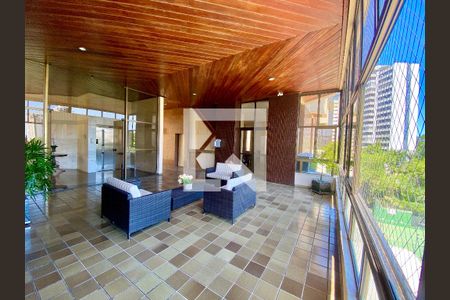Apartamento para alugar com 168m², 3 quartos e 2 vagas Apartamento para alugar com 168m², 3 quartos e 2 vagasHall de entrada