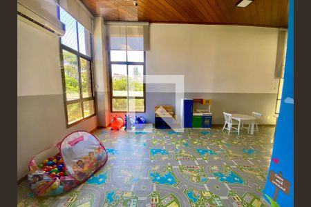 Apartamento para alugar com 168m², 3 quartos e 2 vagas Apartamento para alugar com 168m², 3 quartos e 2 vagasÁrea comum