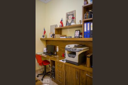 Casa à venda com 413m², 4 quartos e 5 vagasEscritório