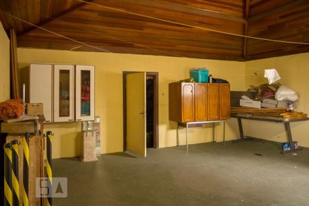 Casa à venda com 413m², 4 quartos e 5 vagasSotão