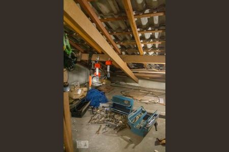 Casa à venda com 413m², 4 quartos e 5 vagasSotão