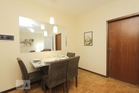 SALA de apartamento para alugar com 2 quartos, 78m² em Rio Branco, Porto Alegre