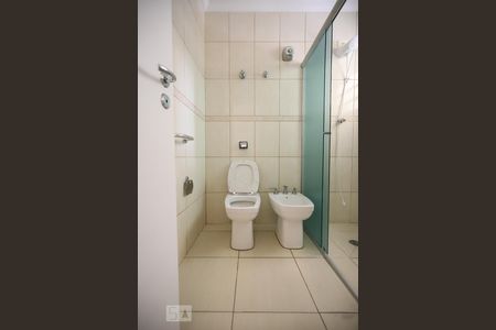 Apartamento à venda com 90m², 2 quartos e sem vaga Apartamento à venda com 90m², 2 quartos e sem vagaBanheiro