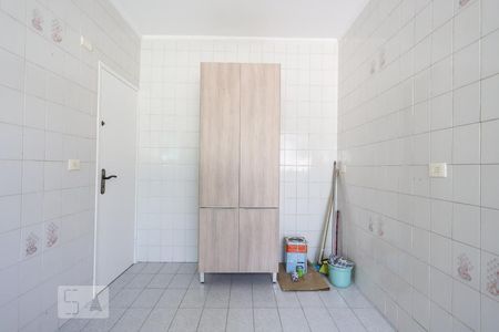 Apartamento à venda com 90m², 2 quartos e sem vaga Apartamento à venda com 90m², 2 quartos e sem vagaCozinha