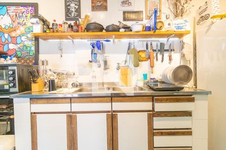 Casa à venda com 368m², 4 quartos e 2 vagas Casa à venda com 368m², 4 quartos e 2 vagasCozinha 1