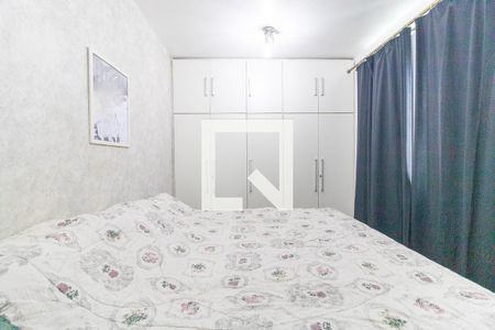 Casa à venda com 368m², 4 quartos e 2 vagas Casa à venda com 368m², 4 quartos e 2 vagasQuarto 1 suite