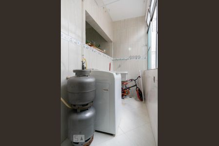 Apartamento à venda com 73m², 2 quartos e 1 vagaÁrea de Serviço