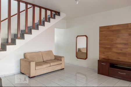 Sala de casa para alugar com 3 quartos, 240m² em Taboão, São Bernardo do Campo
